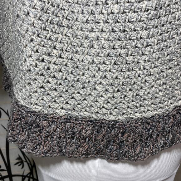 CAbi Gray Shadow Circle Chunky Knit Cardigan Women XS Color Blocked Shawl Collar - Picture 12 of 12
